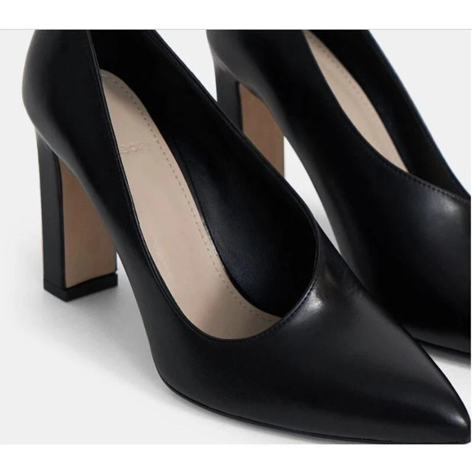 Zapatos de salón Theory para mujer asimétricos de cuero brillante talla 38 nuevos con etiquetas 498 negros Foto 3 de 4