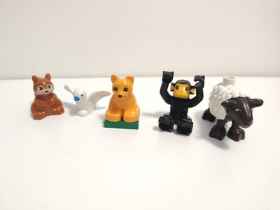 Mega Bloks Lamb Monkey Bird Squirrel Lot 3 mini figures Ty35