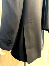 ARMANI COLLEZIONI Mens WOOL Suit MADE IN ITALY 46R No Pleat Side Vents BLACK 