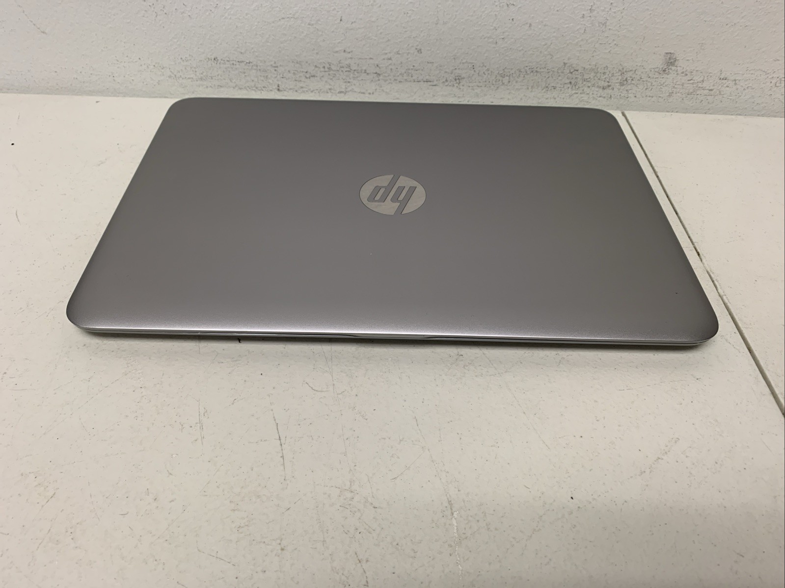 HP EliteBook Folio, 14-Inch Laptop, with Intel Core i5 6th Gen., 256 GB SSD (Solid State Drive), Windows 11 Home