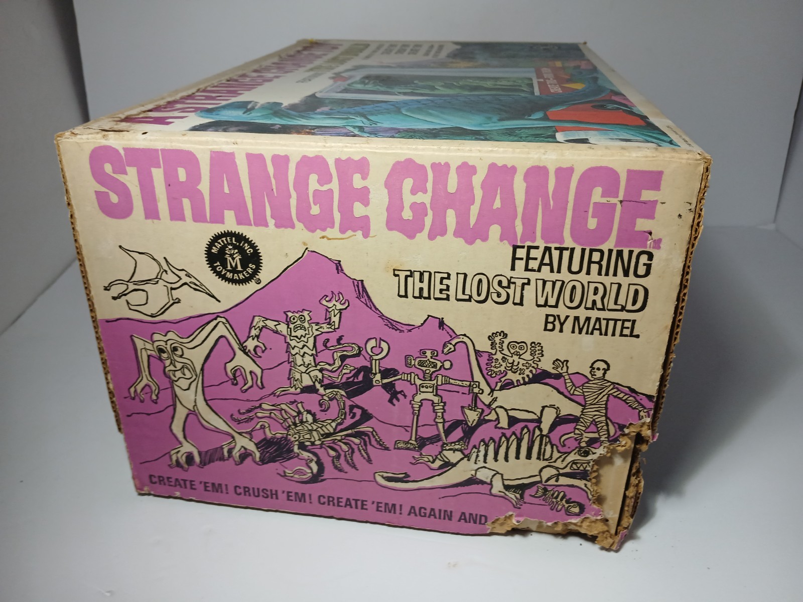 1967 MATTEL STRANGE CHANGE THE LOST WORLD TOY PLAY SET IN ORIGINAL BOX MONSTERS