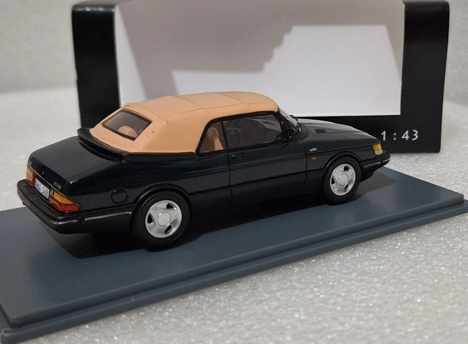 Saab 900 Cabriolet Closed 1987 Green Met Cream 1:43 Neo NEO43568 RARITY!! (2) - Image 2 of 4