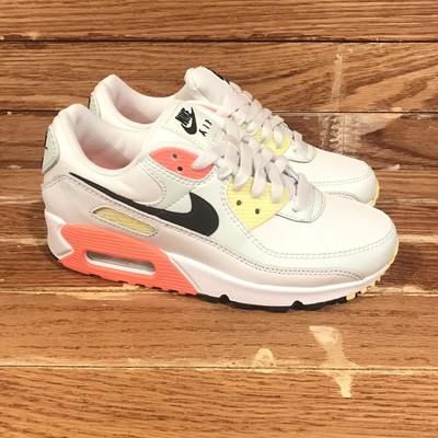 NIKE WMNS AIR MAX 90 - NIKE AIR MAX BATAI | SPORTGURU.LT