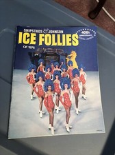 1976 Shipstads Johnson ICE FOLLIES Skating Show Program w/ newspaper clippings