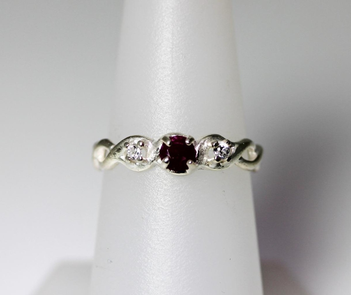 アクセサリー Rubi Sterling Silver Natural Rubi & Cubic Zirconia Twisted Band Ring