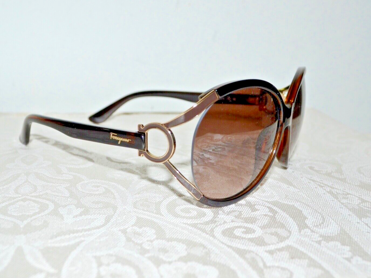 Salvatore Ferragamo SF600S Brown Oval Shaped Sunglasses Oval frame sunglasses - Women | Ferragamo main image 4