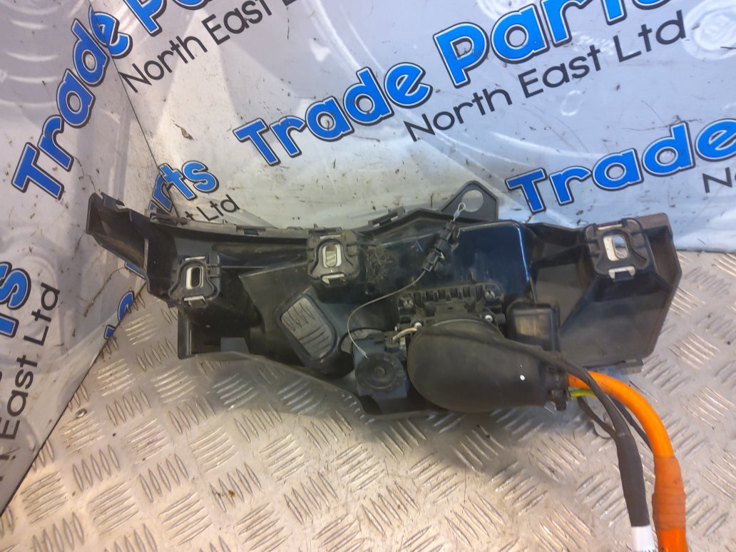 2017 MERCEDES C350 SPORT W205 HYBRID CHARGING PORT AND CABLE  