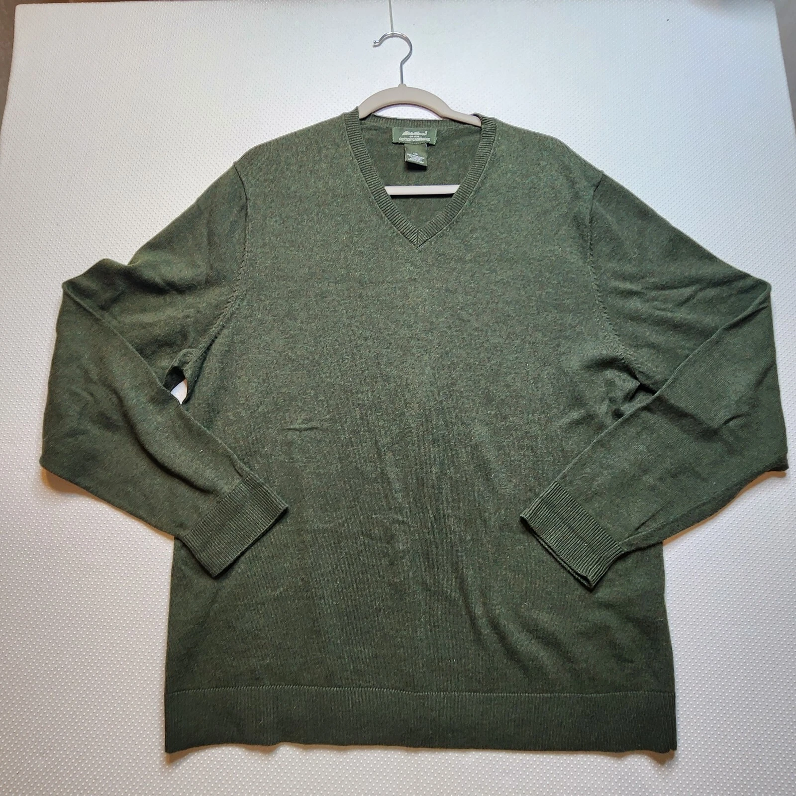 Eddie Bauer Mens Sweater Large Green V Neck Pullover Cotton Cashmere