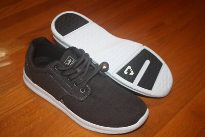 Brand New Men Cuater by Travis Mathew The Daily-Knit Shoes 4MT111/OHGB SHIP FREE