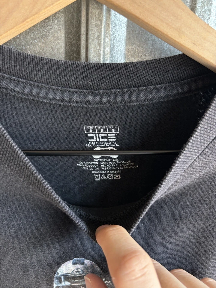 Camiseta Videojuego Promocional Dados Battlefield 3 Talla S Foto 4 de 4