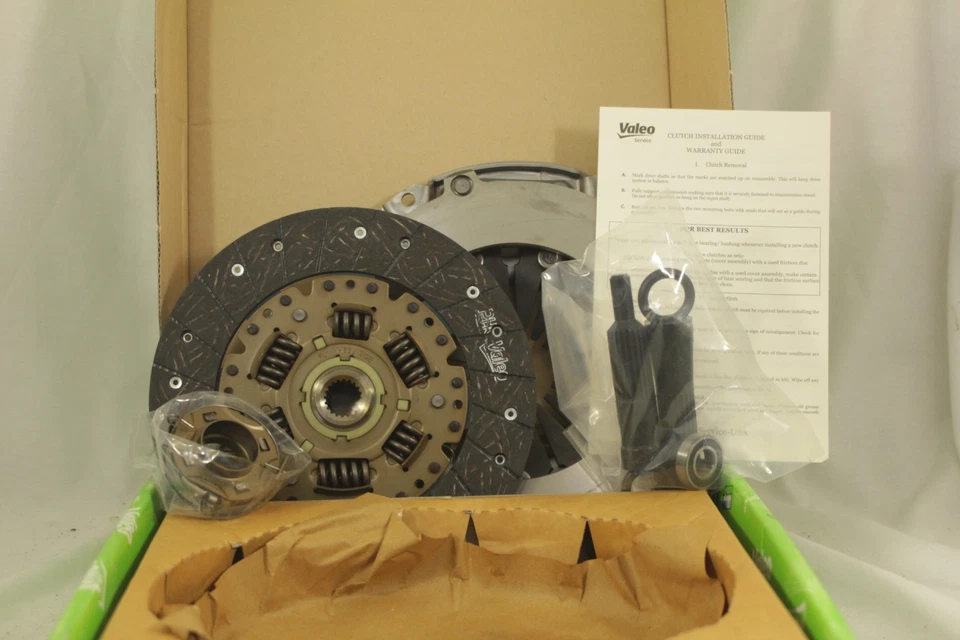 Valeo Transmission Clutch Kit 52251402 For Eclipse, 3000GT, Sebring, Stealth - Image 2 of 2