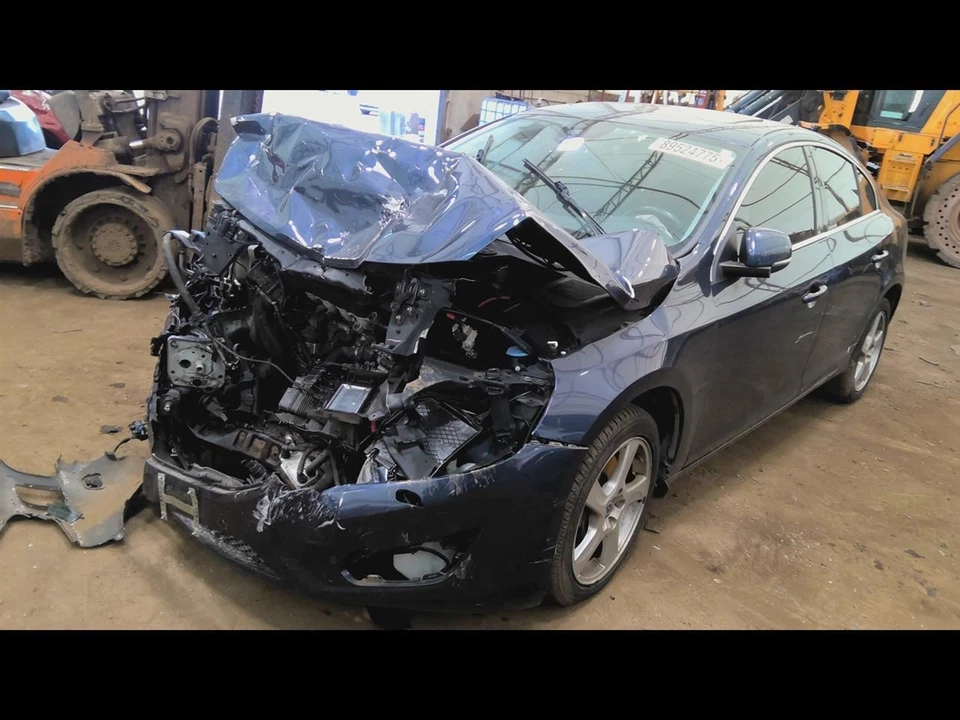 Automatic Transmission T5 5 Cylinder AWD Fits 14 VOLVO S60 6839283 - Image 3 of 4