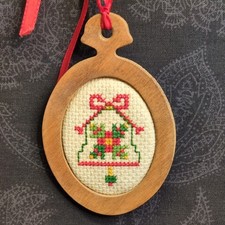 Vintage Handmade Needlepoint Christmas Ornament Wooden Framed 4"x2.5