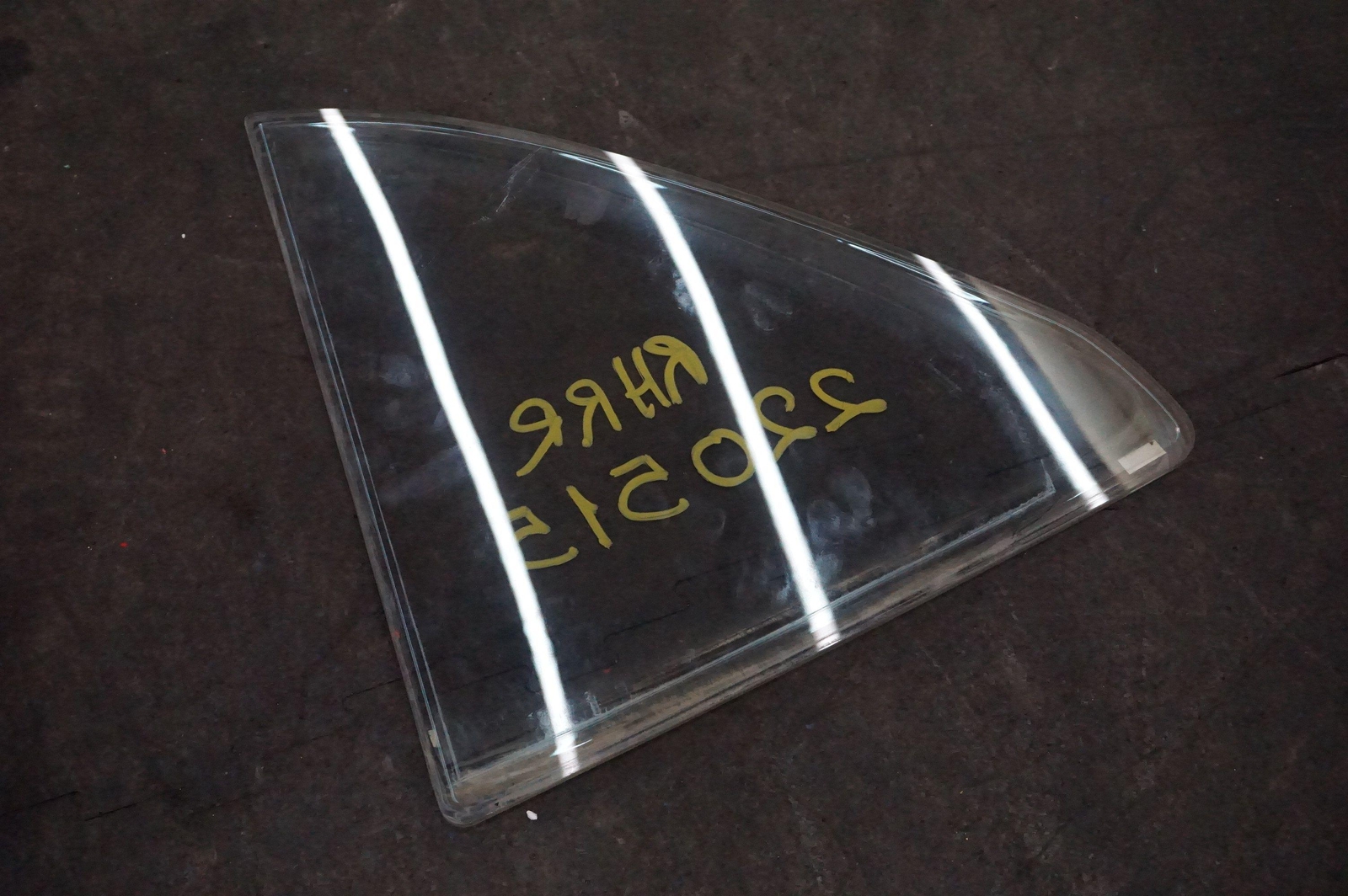 Rear Right Side Acoustic Quarter Glass Window Panel 3Y5845210 Bentley Mulsanne