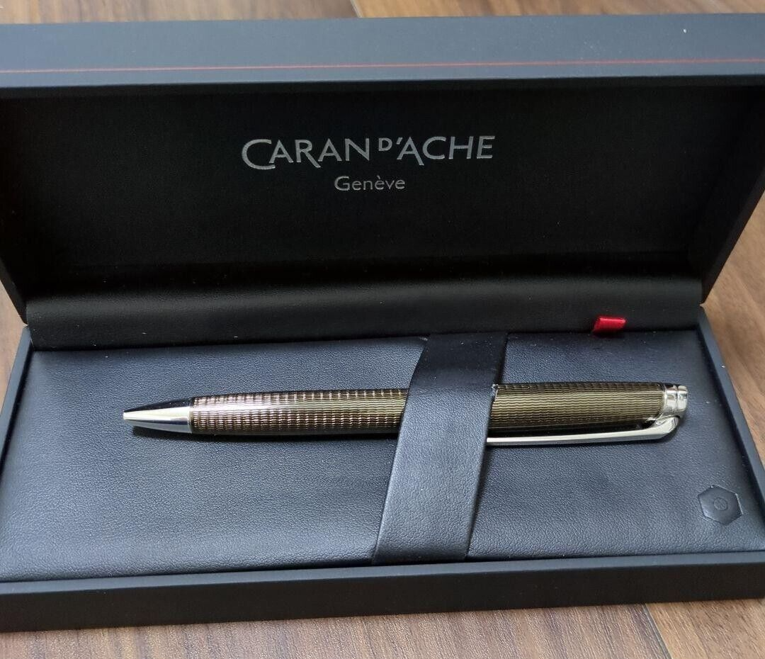 PATEK PHILIPPE CARAN d'ACHE ボールペン Patek Philippe x CARAN d'ACHE Guilloché Ballpoint Pen