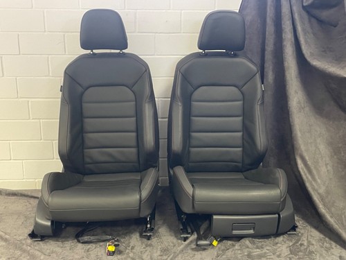 Original VW Golf VII 5G GTI 2016 Leder Fahrer- und Beifahrersitz schwarz/rot