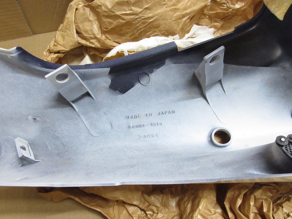 すーページ Kawasaki ZX900 Ninja ZX-9R Side Cover 1995 NOS Cowling Frame