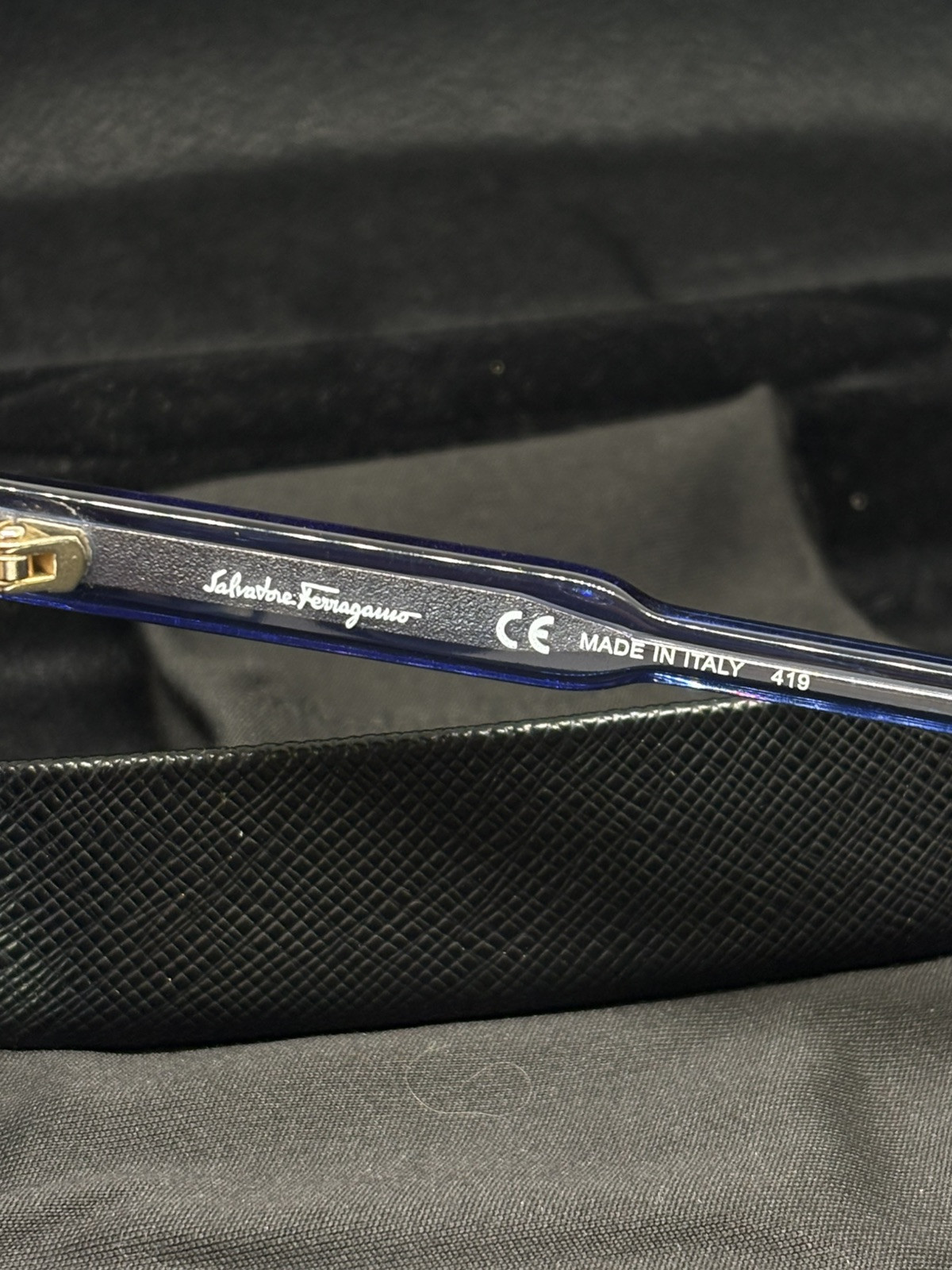 Women’s Designer Sunglasses - image 6