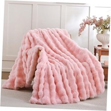 Faux Fur Throw Blanket for Couch   Blush Fluffy Cozy Throw 50" x 60" Pink