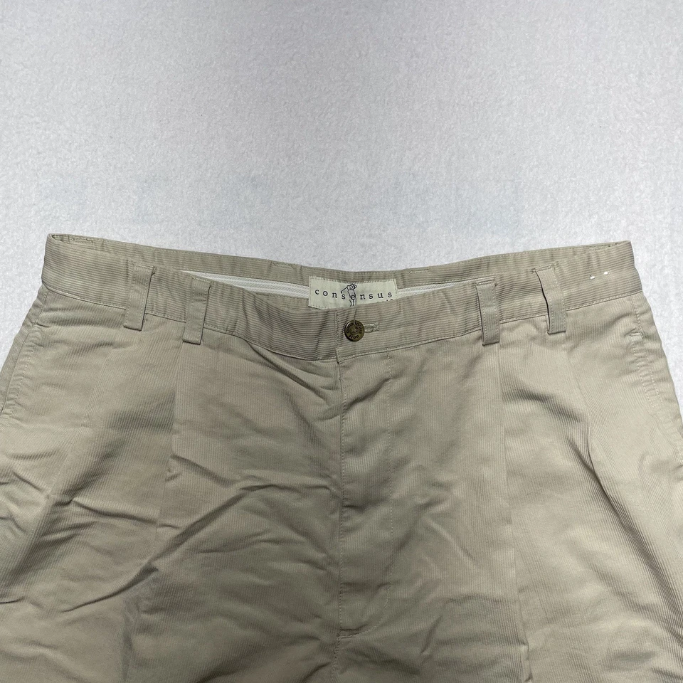 Consensus Golf Mens Size 36 Beige Khaki Golf Shorts Zip Up Button Closure - Image 2 of 4