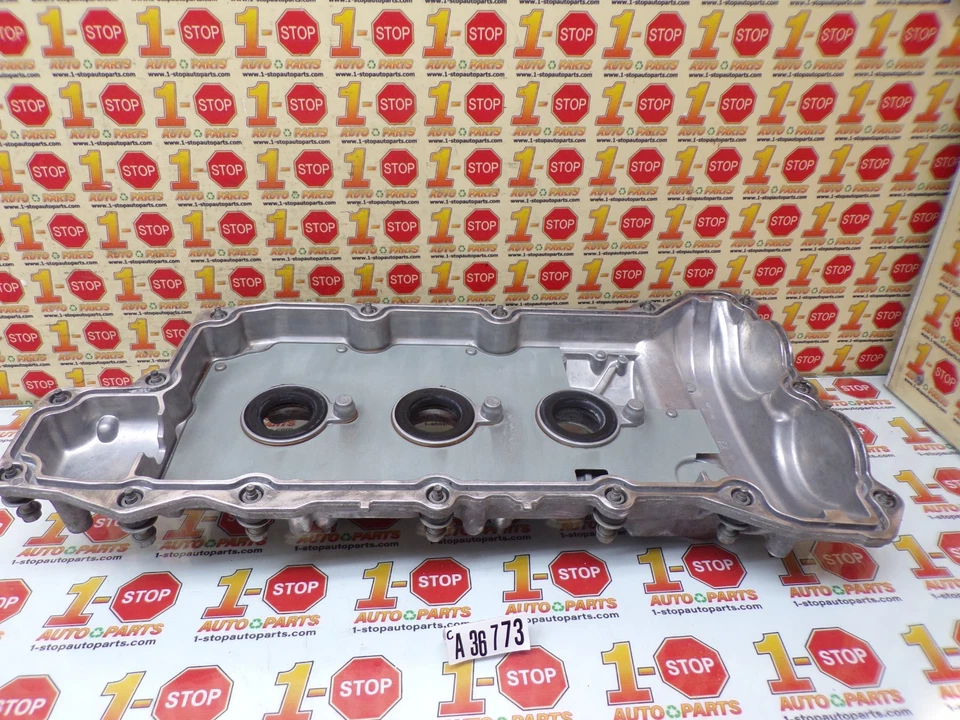 Juego de cubierta de válvula izquierda Chevrolet Colorado 2015-2016 12688702 OEM Foto 2 de 4
