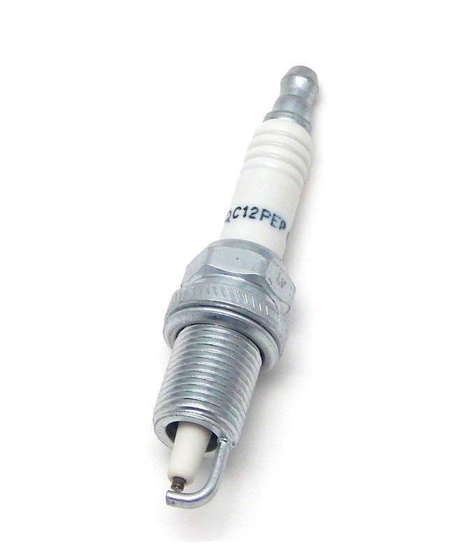 Champion 956M QC12PEP Spark Plug