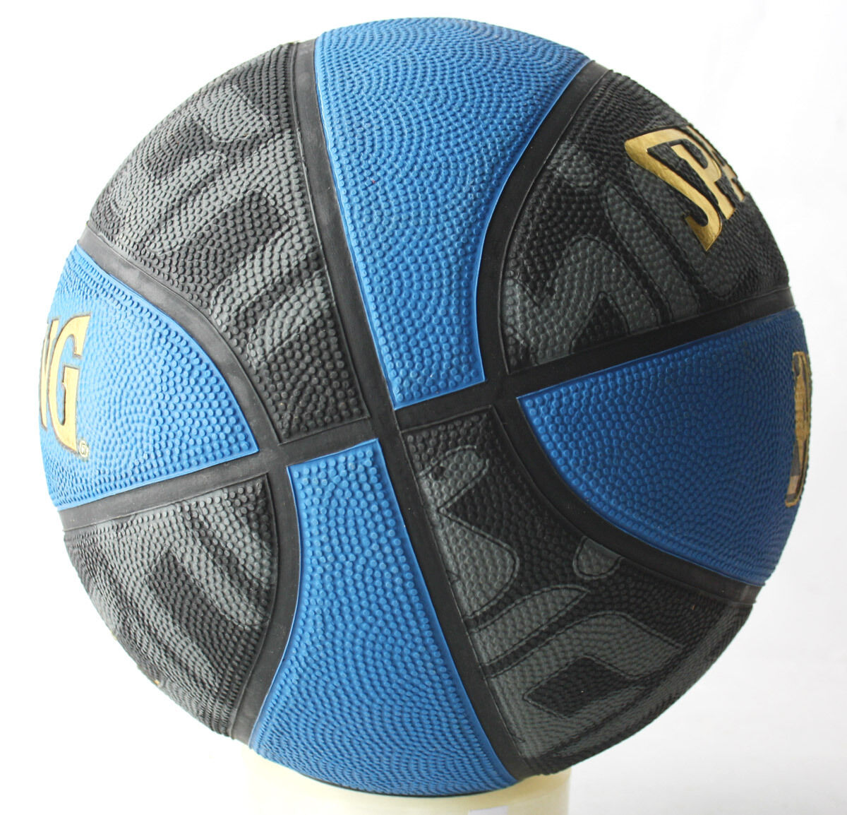 RARE SPALDING GOLD HIGHLIGHT NBA OUTDOOR BASKETBALL BALL SIZE 7 INFLATED  NEW !