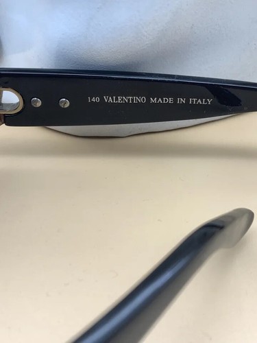 Vintage Valentino 5191/S Sunglasses Black Cat Eye Frames 90's Made In Italy - Picture 9 of 10