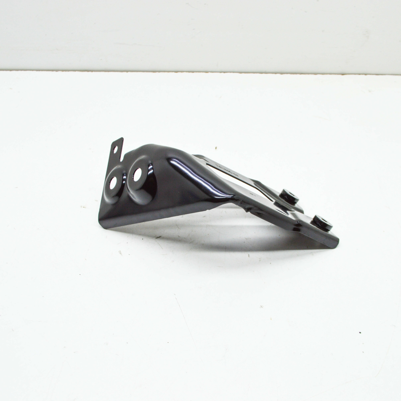 NEW BMW X5 G05 FRONT LEFT FENDER WING BRACE HOLDER 41007492371 