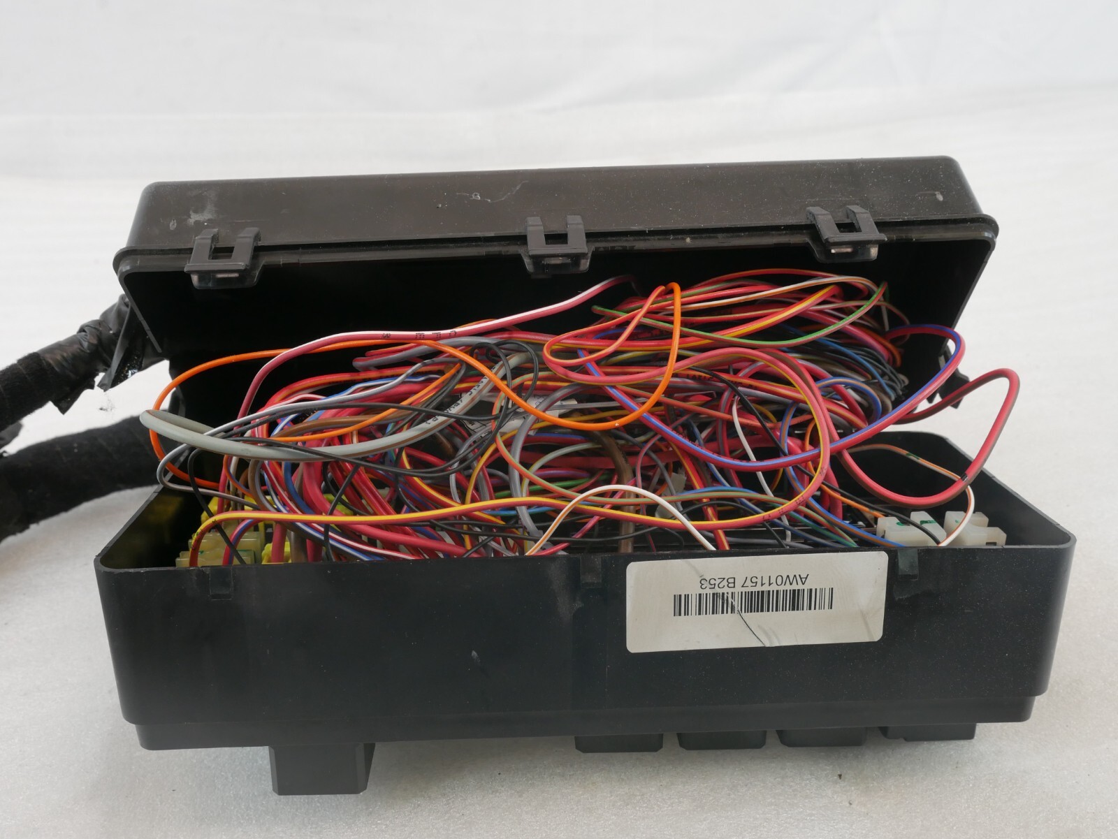🚀 2014-2017 MASERATI GHIBLI S 3.0L V6 RWD REAR FUSE RELAY BOX W/ COVER OEM