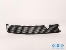 Original BMW  E23  Ziergitter Lufteintritt Gitter Motorhaube 1870624