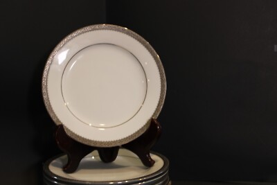 ノリタケ　ESSEX PLATINUM 　エセックスプラチナ　プレート8枚セット NORITAKE ESSEX PLATINUM 8 SALAD PLATES 8 3/8