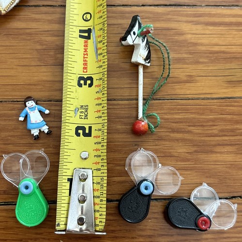 VTG Dollhouse Miniatures Lot Accessories Holiday Animals Toy Christmas Halloween - Picture 3 of 19