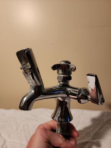 Kohler Bubbler Drinking Fountain Faucet - Picture 1 of 8
