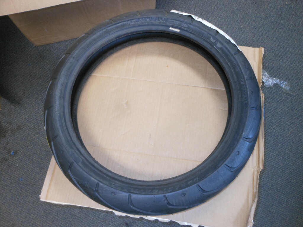 Harley Davidson Michelin Scorcher Front Tire 11F 120/70ZR18 120 70