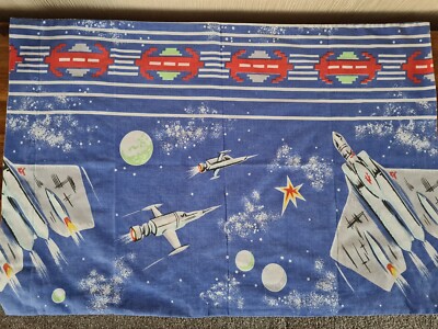 Vintage Space Invaders/Star Wars Kissenbezug. 