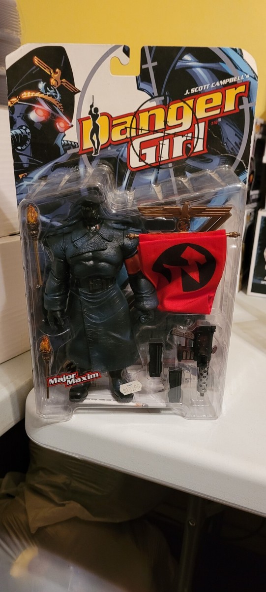 DANGER GIRL NAZI MAJOR MAXIM ACTION FIGURE 1999 MCFARLANE TOYS