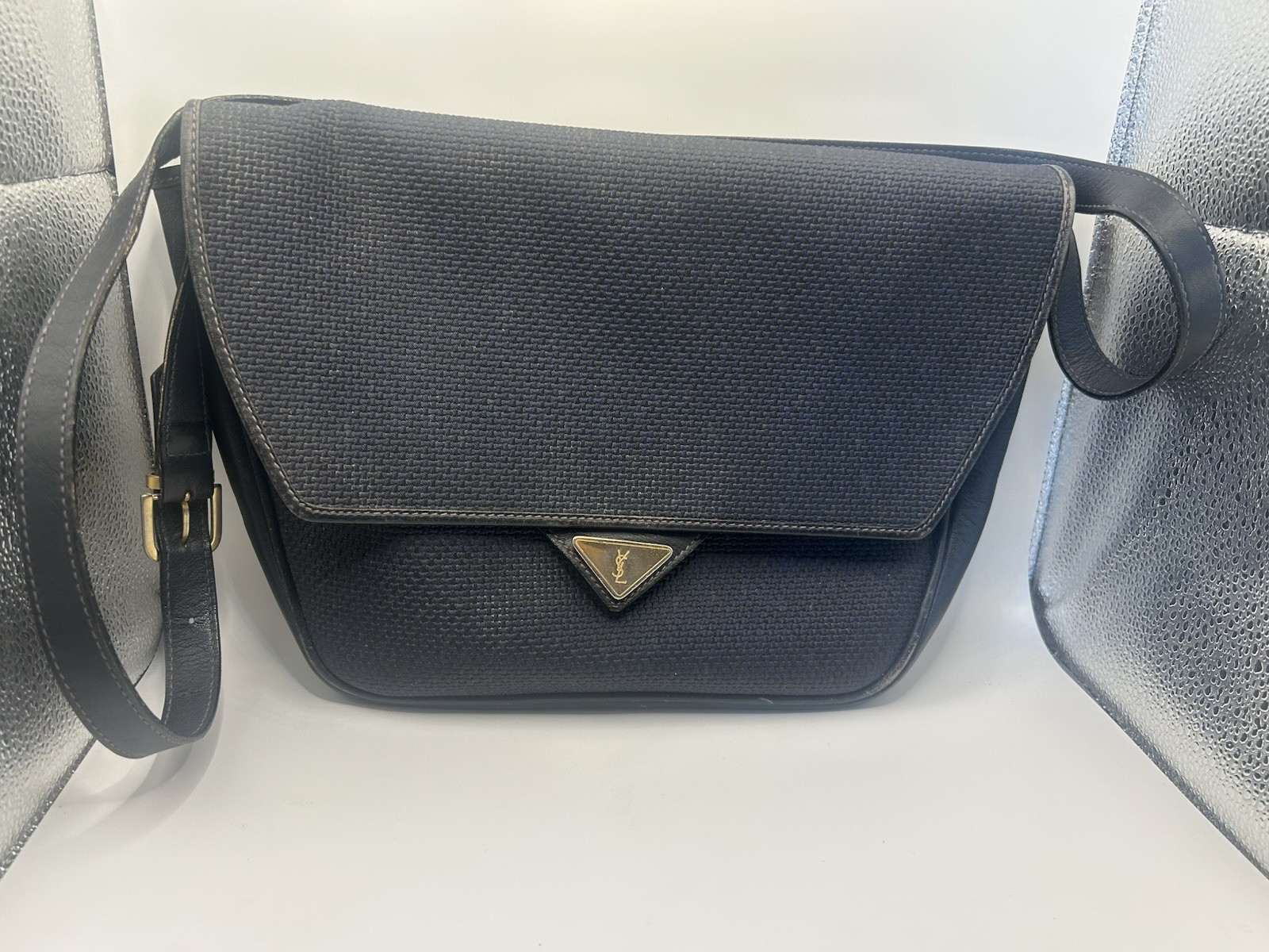 Borsa Saint Laurent nera blu navy USATA tracolla pelle YVES vintage