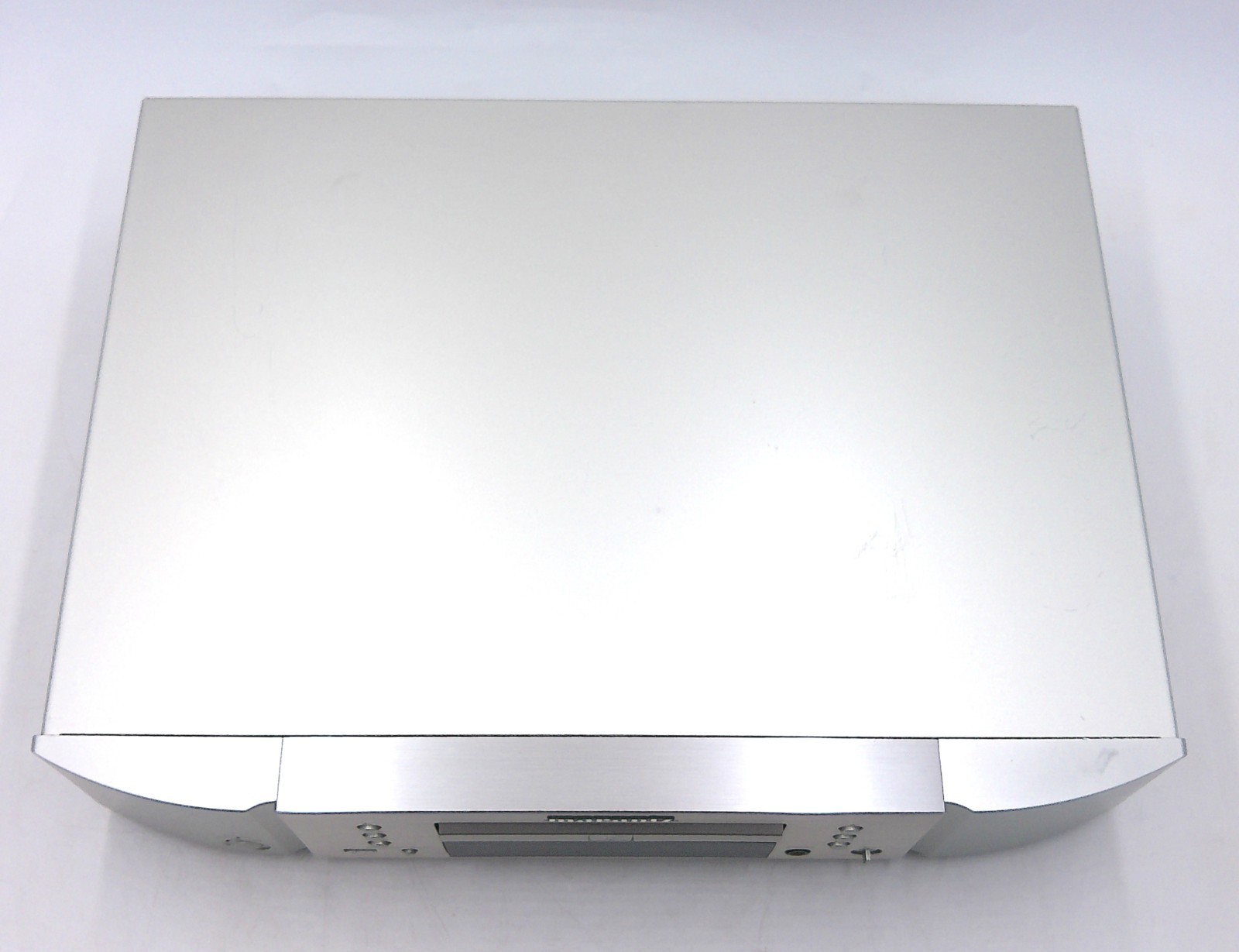 Marantz SA8004 SACD - Super Audio CD Player w/ Remote control R3329