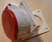 Mennekes Cee-Anbausteckdose 5P 16A 400V (50+60Hz) Rot 6H IP44 Schraublose.(E3)