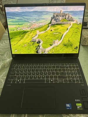  HP Omen Max 16 RTX 5090 64 GB Ram 1TB SSD Gaming Laptop 