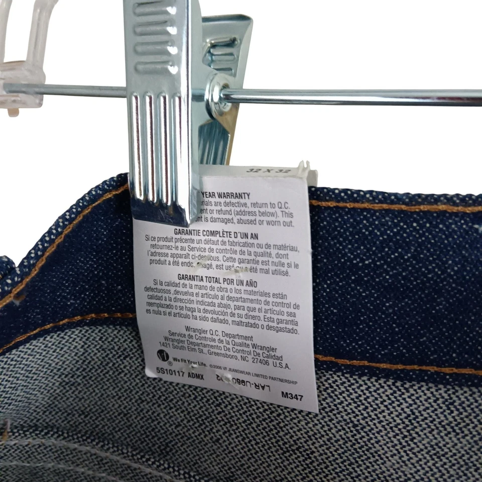 Pantalones de mezclilla Wrangler para hombre 32x32 azul marino calce ajustado corte bota 935NAV peso pesado Foto 4 de 4