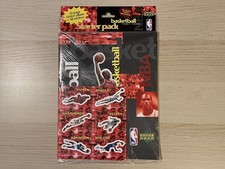 Album Starter Pack Upper Deck 1997 1998 NBA Basketball e 48 adesivi - SIGILLATO