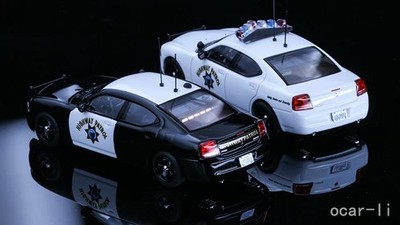Rollin 1/64 CHP charger 08(2-car set) California highway patrol-Black &White set