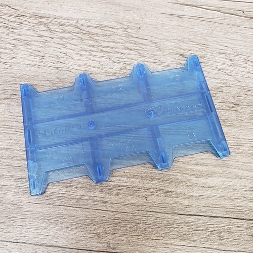 Genuine OEM Olympus XD Picture Card 6 Card Holder Blue Very Nice Shape - Picture 2 of 3