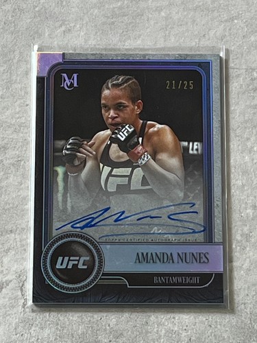 Amanda Nunes #MA-AN 2019 Topps UFC Museum Collection Autographs card