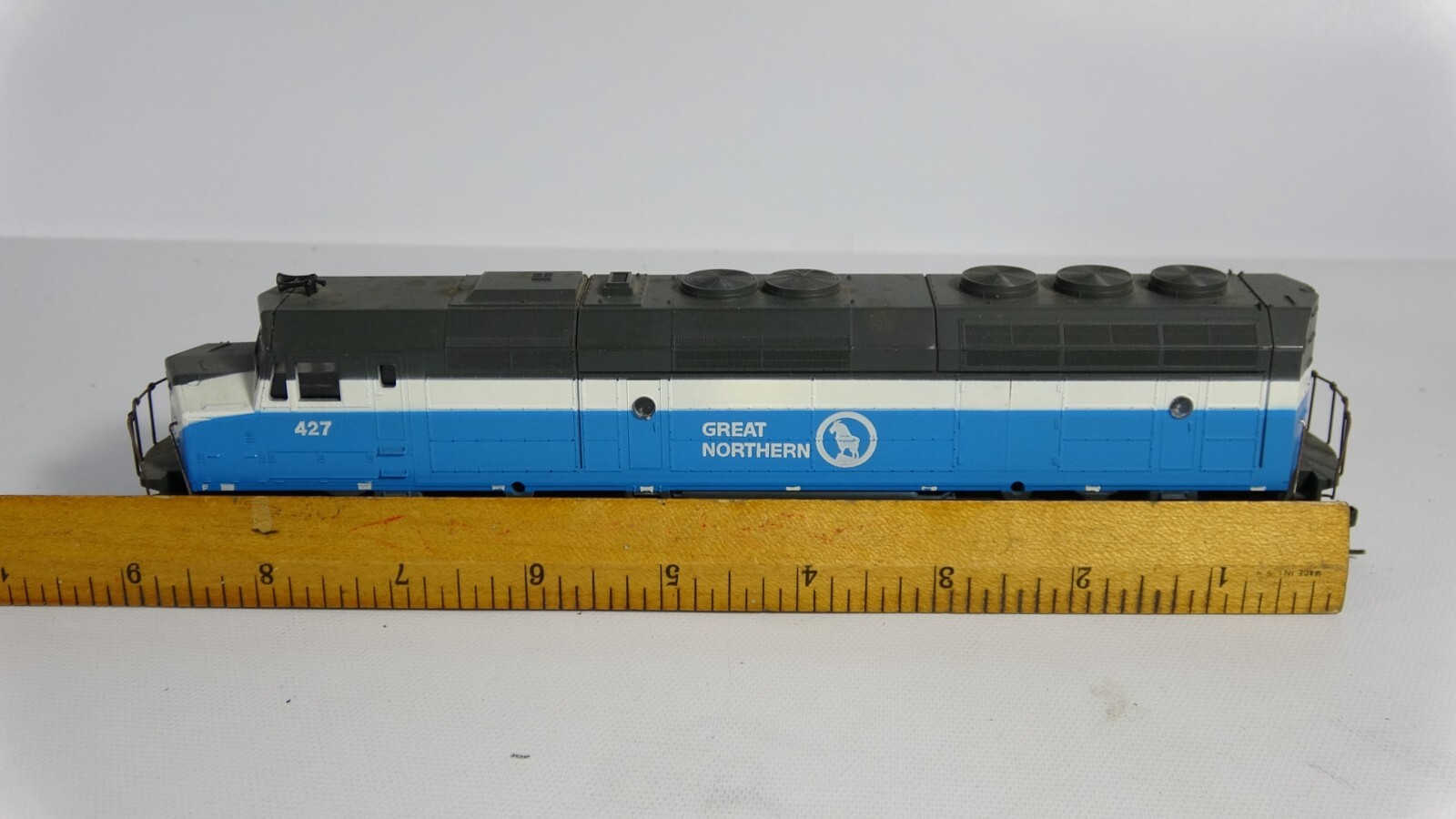 HO Scale Great Northern 427 Train Engine Sagami R955 Zero