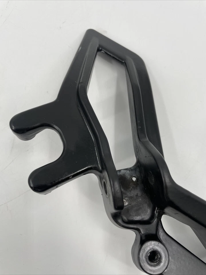 KTM RC390 390 2016 soporte de montaje de clavija lado derecho 90503039000 #D5 Foto 4 de 4