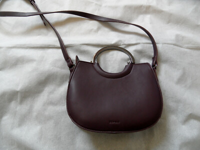 ESPRIT runde kleine Handtasche mit Bügel und Schultergurt rotbraun NEU KK520
