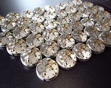 Lot 50 Round vintage ladies watch movements Luch 18 mm. Steampunk or repair DIY